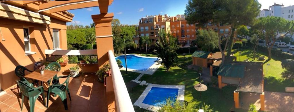 Gatu Premium Atico Sotavento Playa, Parking, Terraza, Piscinas, Wifi Y Aire Acc , " Preferente Mayores De 25 Anos Y Familias " El Puerto de Santa Maria Exterior photo